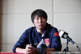国足李铁肌肉_李铁在恒大收入(2)