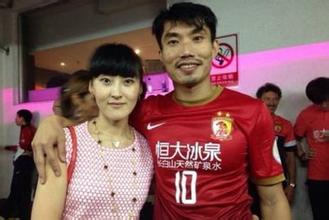恒大足球队员郑智老婆背景,郑智在恒大的年薪