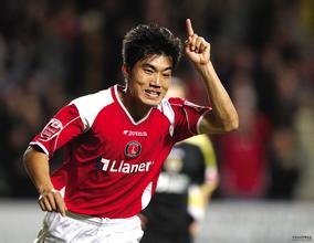 郑智孙祥_郑智收入