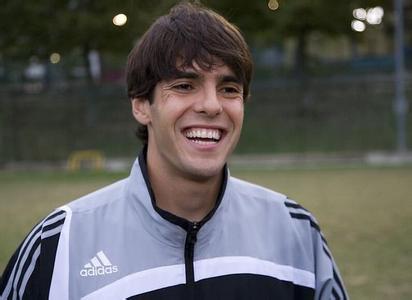 c罗对卡卡妻子的评价,卡卡和妻子离婚内幕揭晓