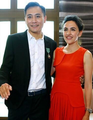 刘烨老婆讨厌谢娜吗,刘烨老婆安娜很像谢娜,刘烨谈与谢娜分手流泪