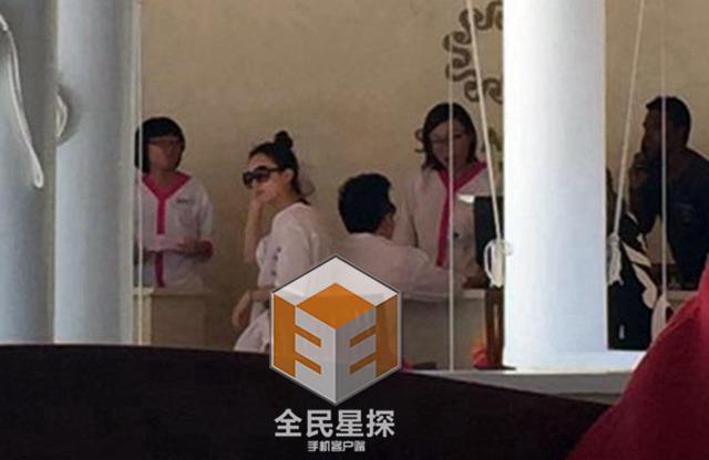 霍建华是否喜欢赵丽颖,赵丽颖新恋情曝光高富帅男友王昊个人资料