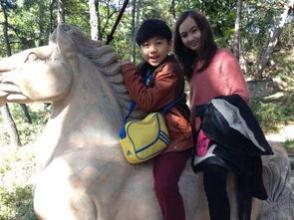 tboys王俊凯和女朋友接吻照片,混血儿香奈儿和