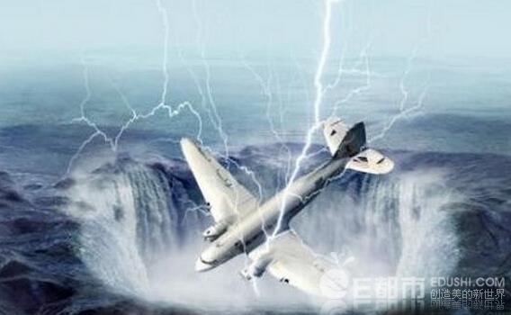 飞机神秘失踪35年后降落最新消息,飞机消失50