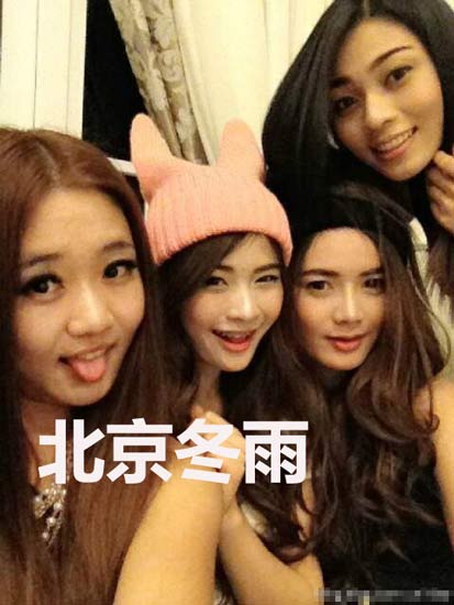 李连杰与利智25岁女儿近照曝光,李连杰前妻近照揭密两人离婚真相