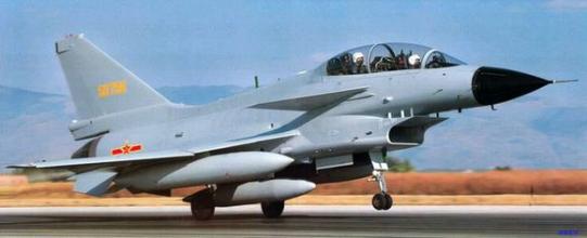 空军一个师多少架飞机,中国空军有多少架飞机