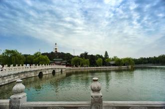 什么级别的官员才能住在中南海,中南海中国最