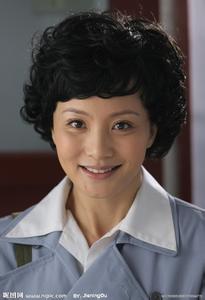 陶虹老公徐峥家庭背景照片个人资料,陶虹女儿正面照片多大了近况