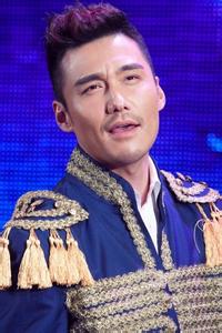 胡兵和他妻子照片个人资料近况图,胡兵性取向问题是同性恋吗图