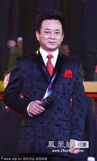 央视十大名嘴罗京妻子_央视十大名嘴收入(2)