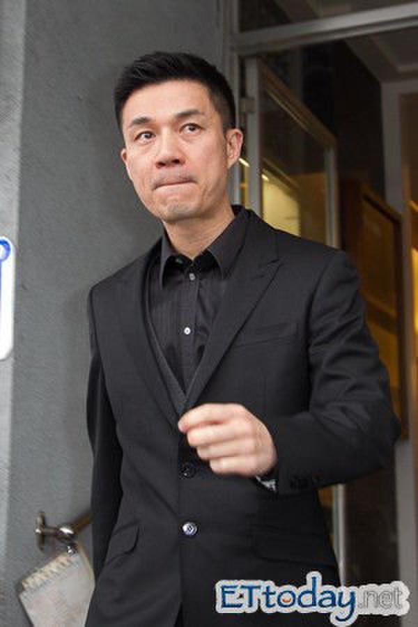 小s被老公骂恶心整容图片,小S遭老公许雅钧家暴夫妻不和传闻曝光