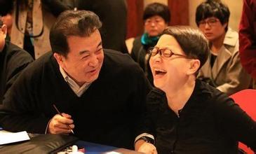 赵本山黄宏恩怨内幕大揭秘,赵本山女儿奢侈生活资料照片图