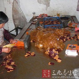 辣条的制作过程恶心视频图片曝光,辣条怎么制