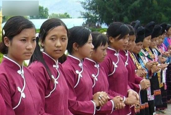 老挝女人开放程度，老挝女人真是生活现状