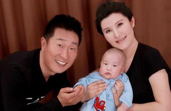 林永健和老婆相差多大与妻子恩爱情史曝光,林永健老婆是二婚吗