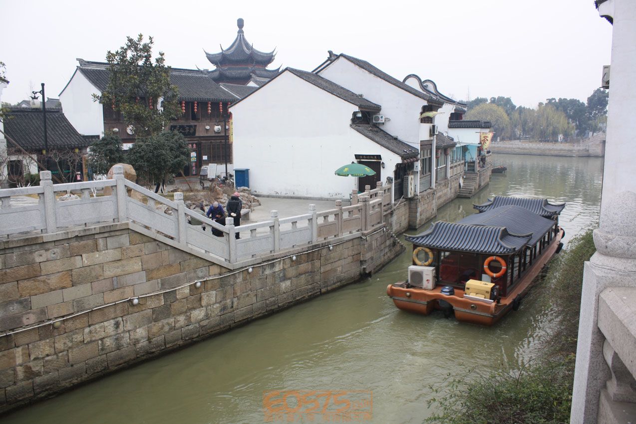 中国华西村简介,天下第一村华西村到底有