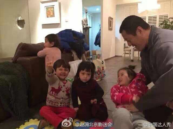 刘烨儿子诺一强吻赵薇女儿小四月,网友问吴彦祖女儿怎么办