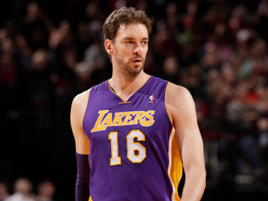 曝三方交易火箭获加索尔,保罗加索尔年薪,加索