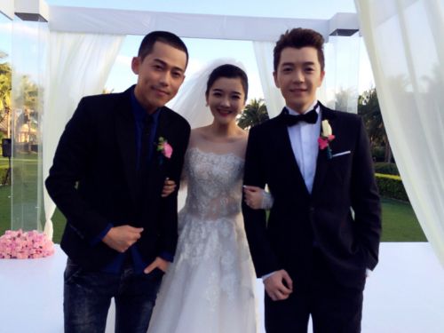 王栎鑫吴雅婷结婚视频,揭秘王栎鑫老婆吴雅婷个人资料身家背景