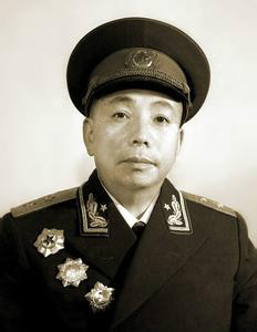 解放军开国中将排名简历图片,开国177个中将照