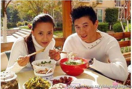 吴奇隆亲吻马雅舒照片,揭秘马雅舒和吴奇隆离婚的内幕原因