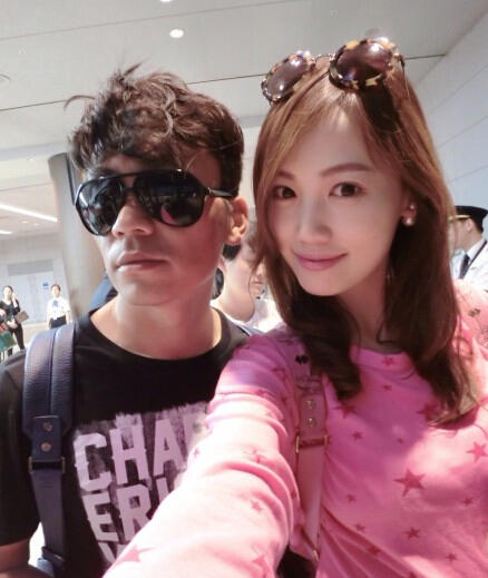 王宝强妻子儿子照片,揭秘王宝强妻子马蓉个人简历资料及家庭背景