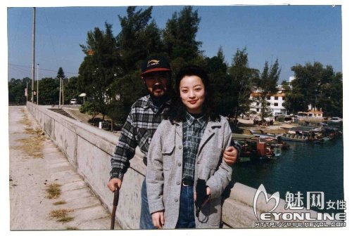 中国身家10亿美元富豪张纪中照片,揭秘张纪中身价背景及现任老婆