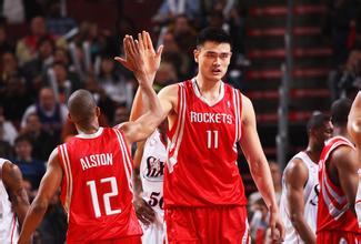 nba姚明_姚明在nba收入