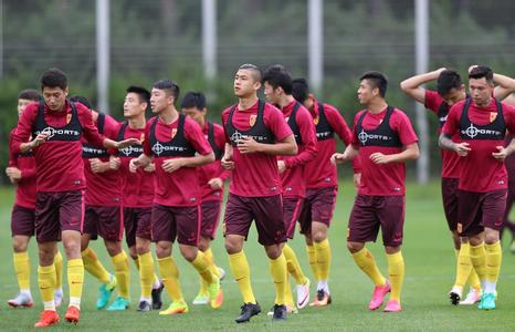 2016世预赛12强中国男足vs韩国,中国足球12强