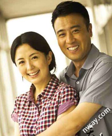 宋林静和杨童舒对比照,揭秘宋林静和杨童舒之间的关系及个人资料