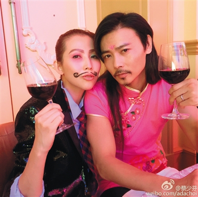 蔡少芬反贪风暴2剧照曝光,蔡少芬比张晋大多少岁及为什么嫁给张晋
