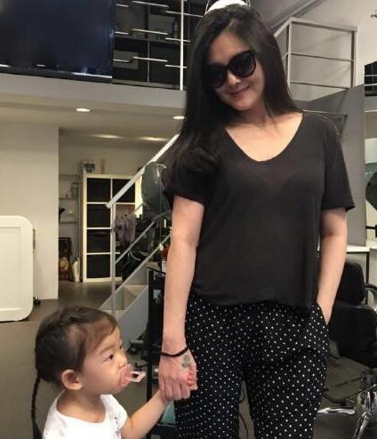 汪小菲女儿被批好丑不像大S,揭秘大s为什么嫁给汪小菲原因