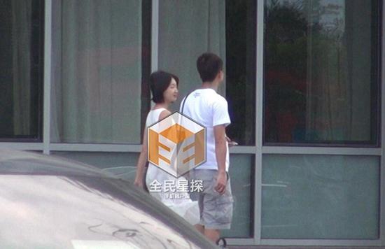 周冬雨被曝与富二代前男友复合,周冬雨田明鑫分手原因大揭秘