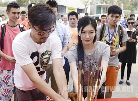 江疏影的老公是谁图片,揭秘胡歌与江疏影恋情终结的内幕原因