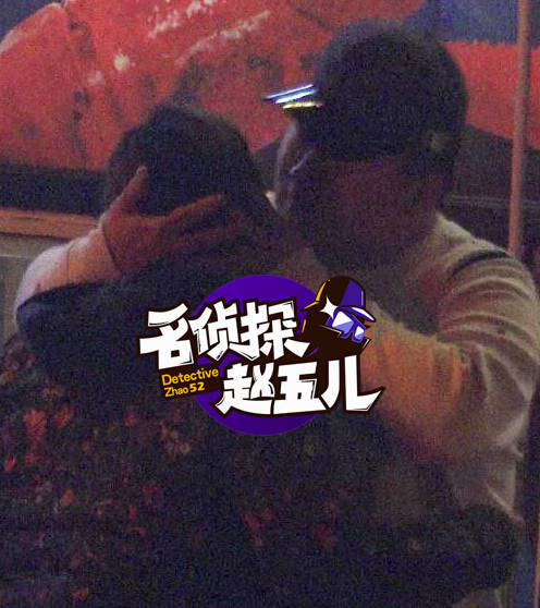 贾玲与真正男朋友孙集斌恋情曝光,揭秘贾玲与合伙人当街激吻照片
