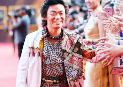 王宝强女经纪人代替马蓉成新片出品人,王宝强经纪人个人资料照片