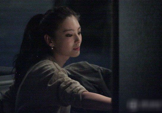 网友曝张雨绮老公昔日结婚照,张雨绮结婚了吗老公是谁家庭背景(2)