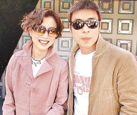 郑秀文和老公许志安同游日本大秀恩爱,揭郑秀文许志安之间的故事(2)
