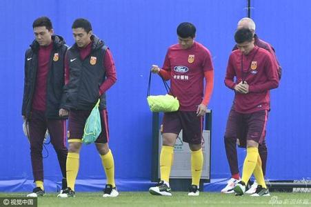 里皮带国足战武汉卓尔比赛结果视频,中国男足