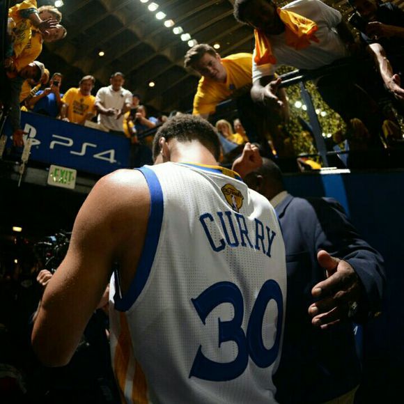 nba鹈鹕对勇士比赛结果视频图,勇士库里17投1