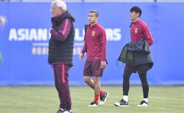 中国男足对卡塔尔比赛结果视频,男足为什么没