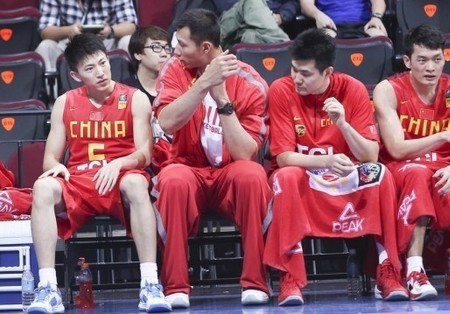 曝刘晓宇易建联已水火不容,揭秘刘晓宇为什么被宏远卖原因(2)