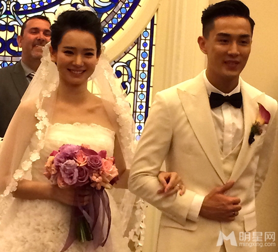 戚薇李承铉女儿正面照片曝光,揭秘李承铉为什么喜欢戚薇及结婚照