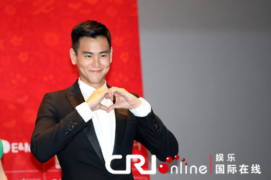 彭于晏以前为什么不红,揭秘彭于晏不红的原因及现任女友是谁