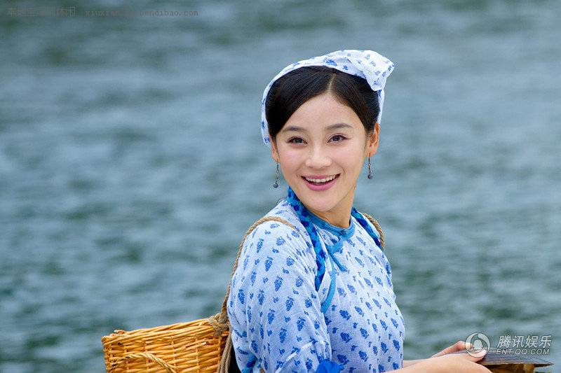 曝为什么管于正叫于妈原因,揭秘为什么于正喜欢袁姗姗不用杨幂