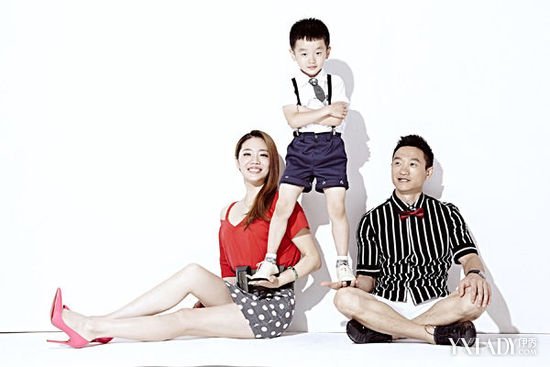 杨云产双胞胎杨威再度当爸,揭秘杨阳洋杨威杨云的豪宅图片(2)