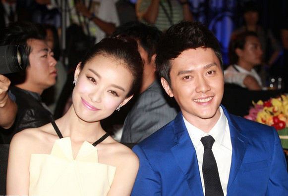 冯绍峰倪妮为什么分手原因,冯绍峰倪妮亲吻照片近况图