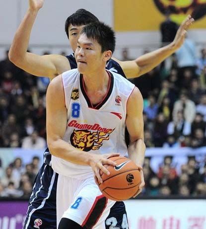 朱芳雨现任妻子是谁为什么离婚,朱芳雨为什么要两次拒绝NBA合同(2)