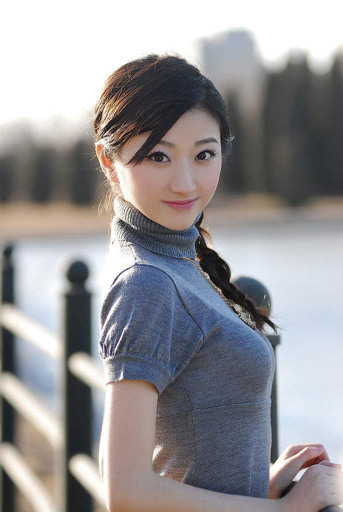 景甜那么多资源为什么不红,揭秘景甜惊人背景照片