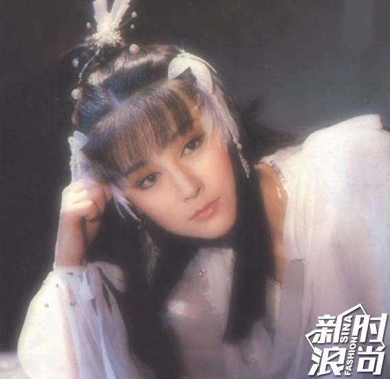 揭秘70岁潘迎紫不老秘诀,潘迎紫年轻青涩美照近况图